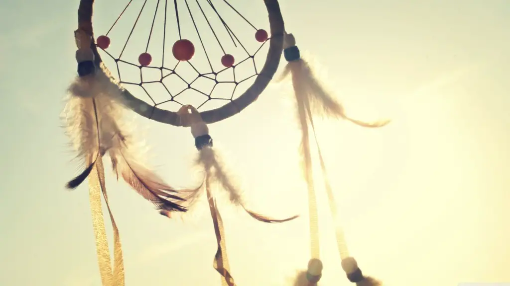 How do dream catchers catch dreams?