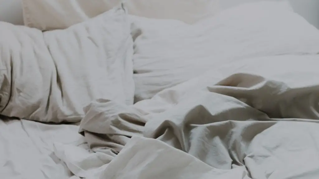 Why do i keep having strange dreams?